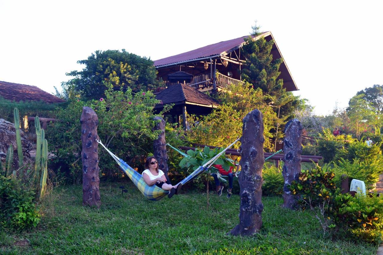 Shimba Hills Green Safari Lodge Kwale Екстериор снимка