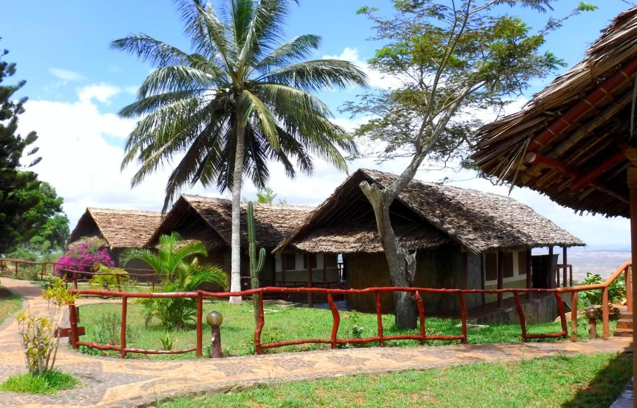 Shimba Hills Green Safari Lodge Kwale Екстериор снимка