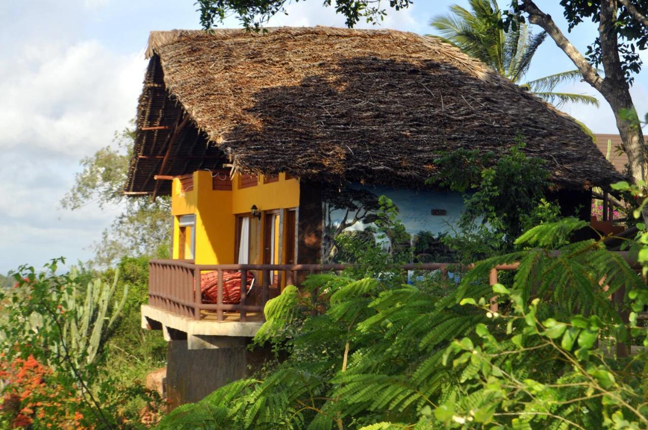 Shimba Hills Green Safari Lodge Kwale Екстериор снимка